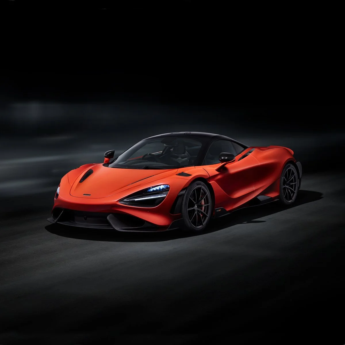 765lt-3-1200x1200.jpg