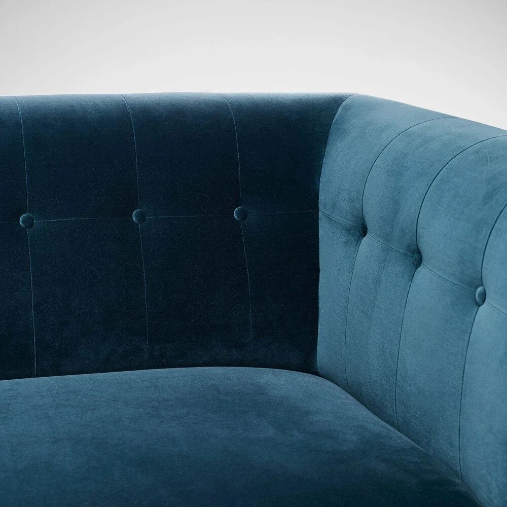langham_sofa_003_ws_1000x1000.jpg