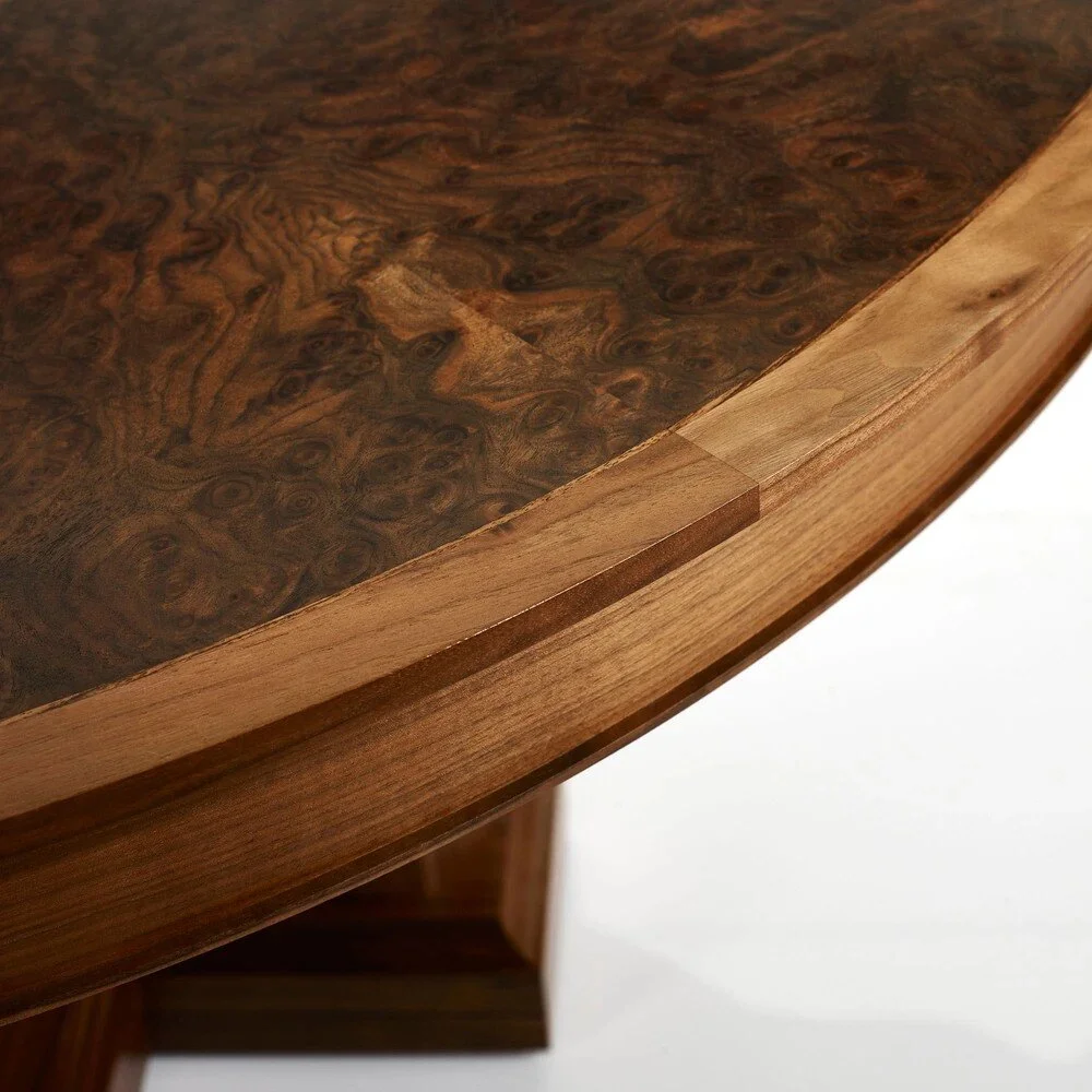 linley_classic_dining_table_walnut_4_1_1000x1000.jpg
