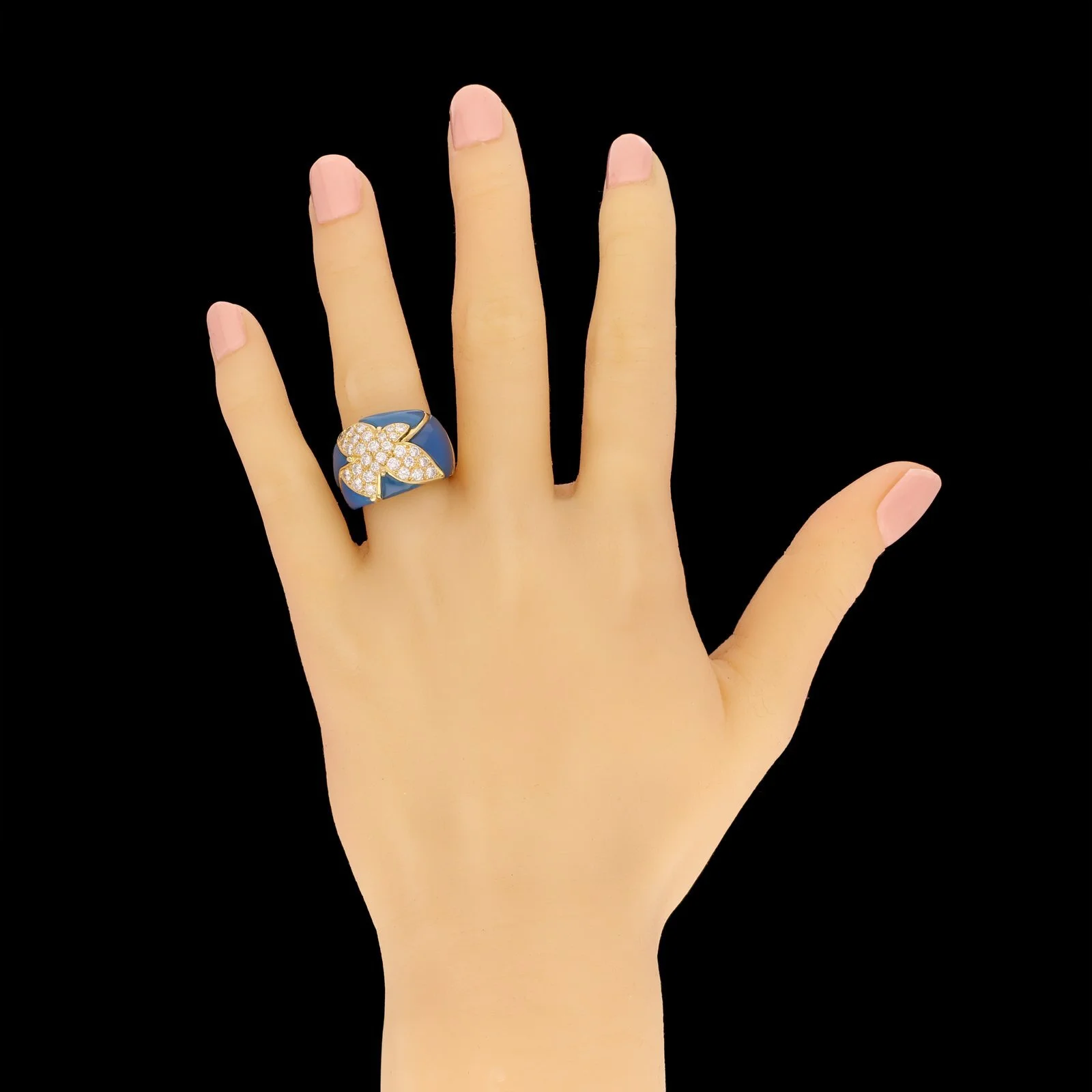 RNG125084-8.jpg
