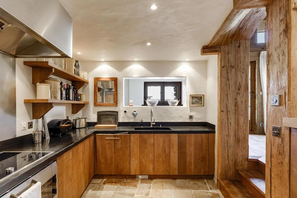 4-chalets-for-sale-in-verbier-switzerland-ski374.jpg