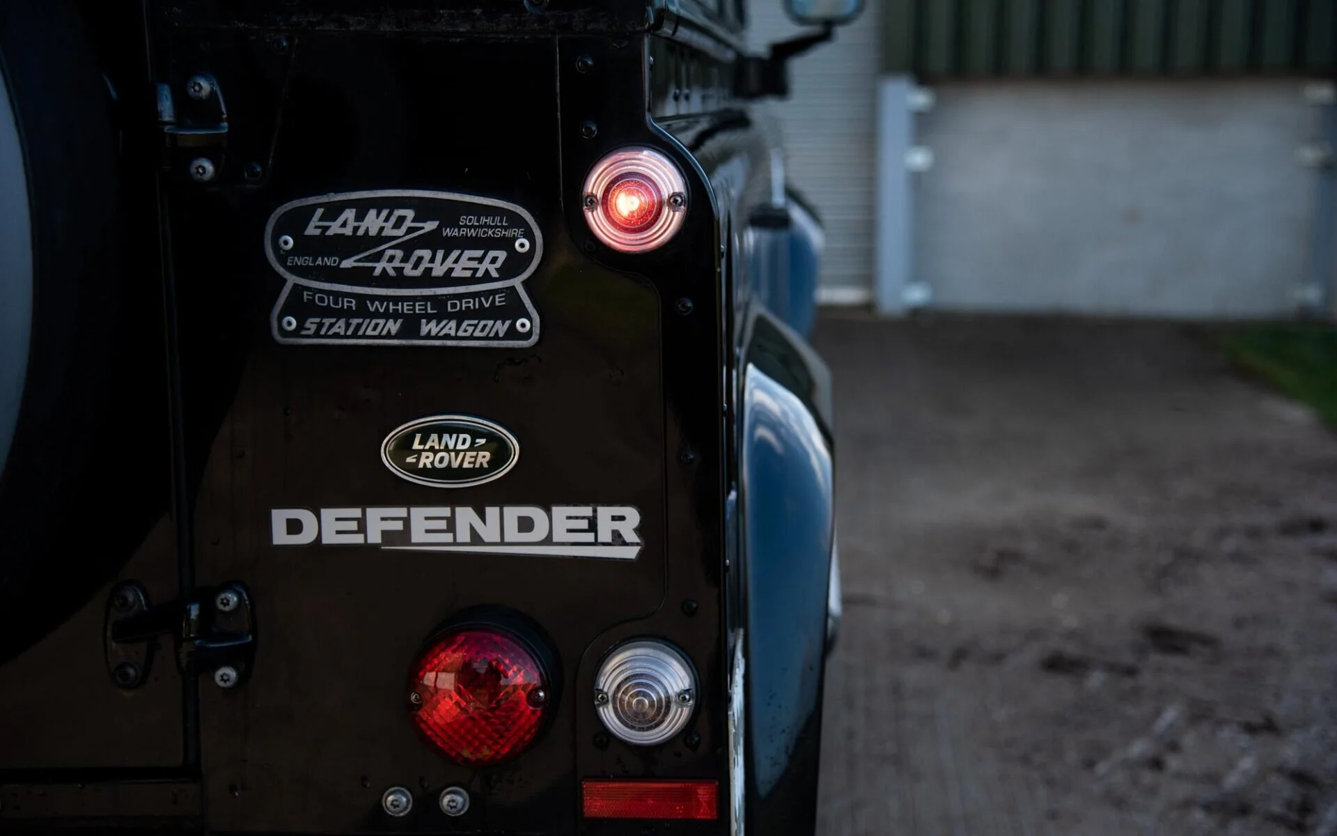 Defender-90-CDJ-16.jpg