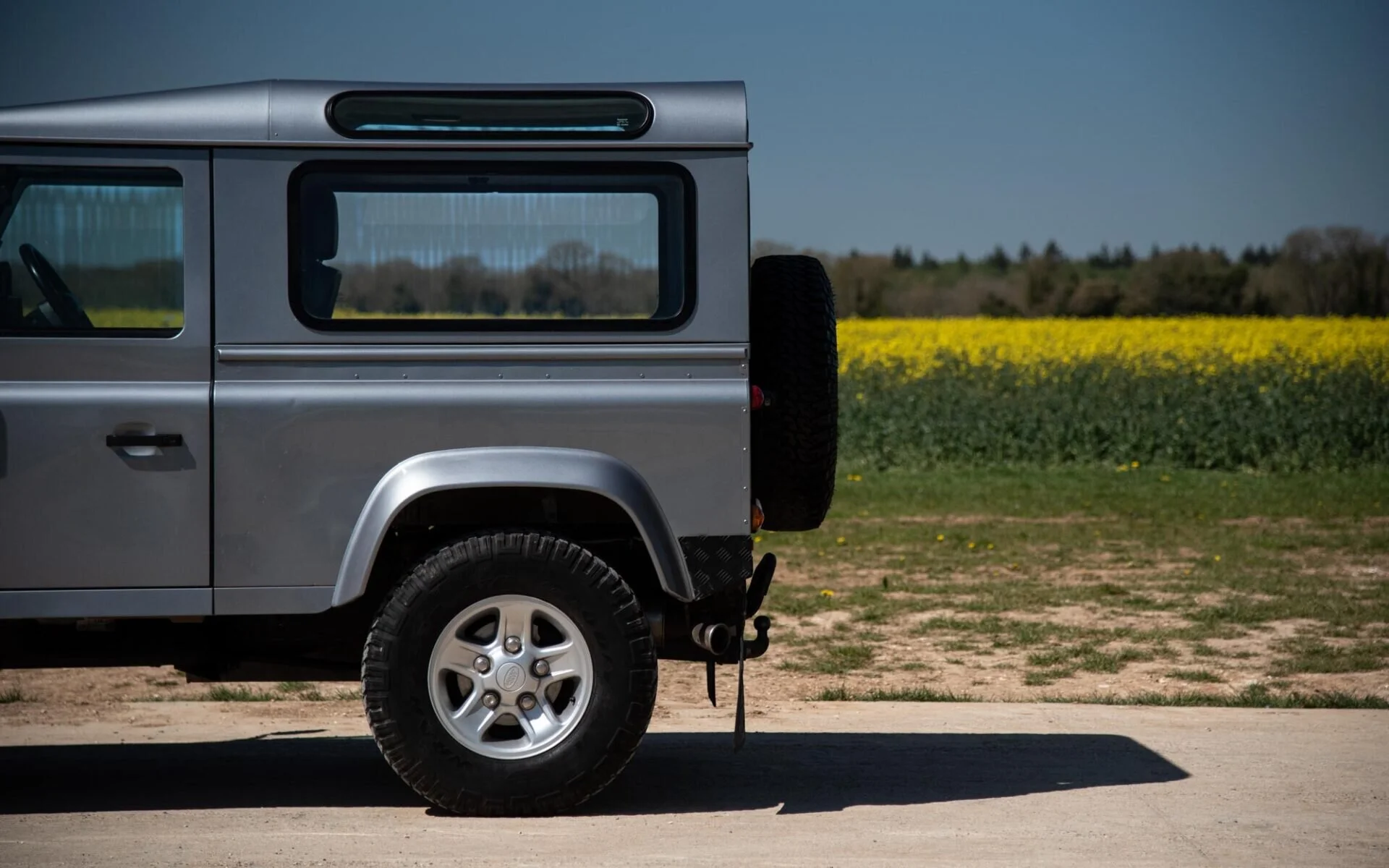 Defender-90-KKO-13.jpg