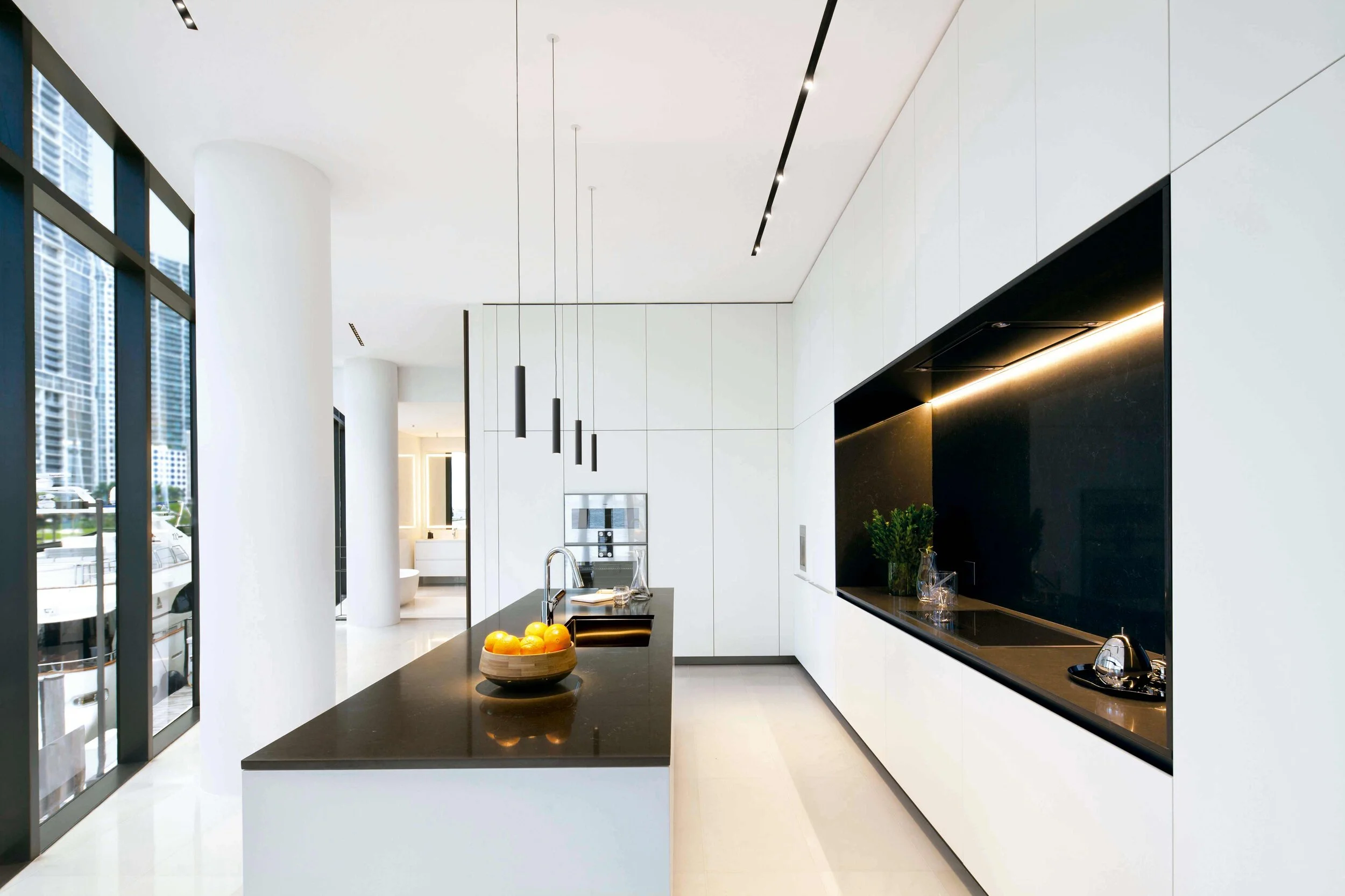 gallery_02_04_01.jpg