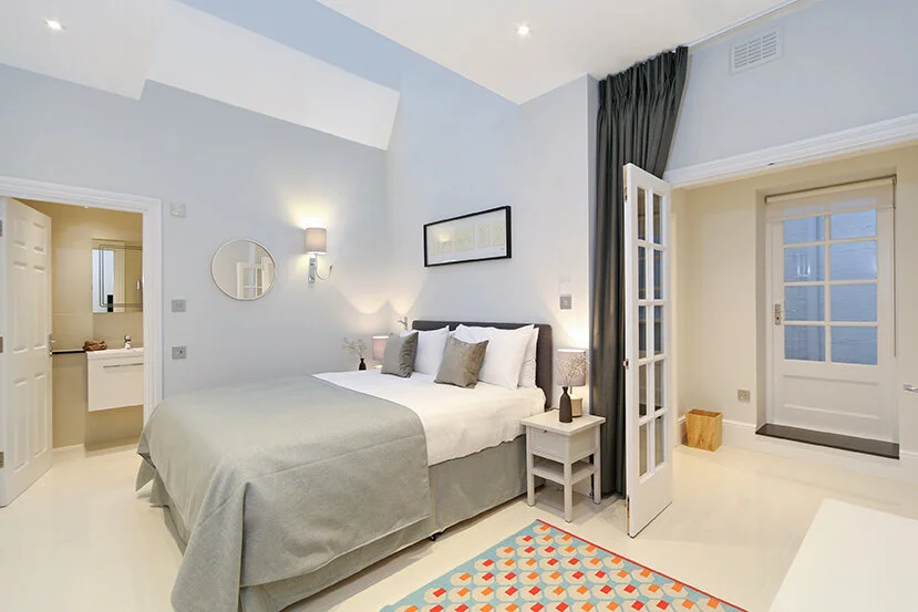 Bedroom+(1,+with+en+suite).jpg