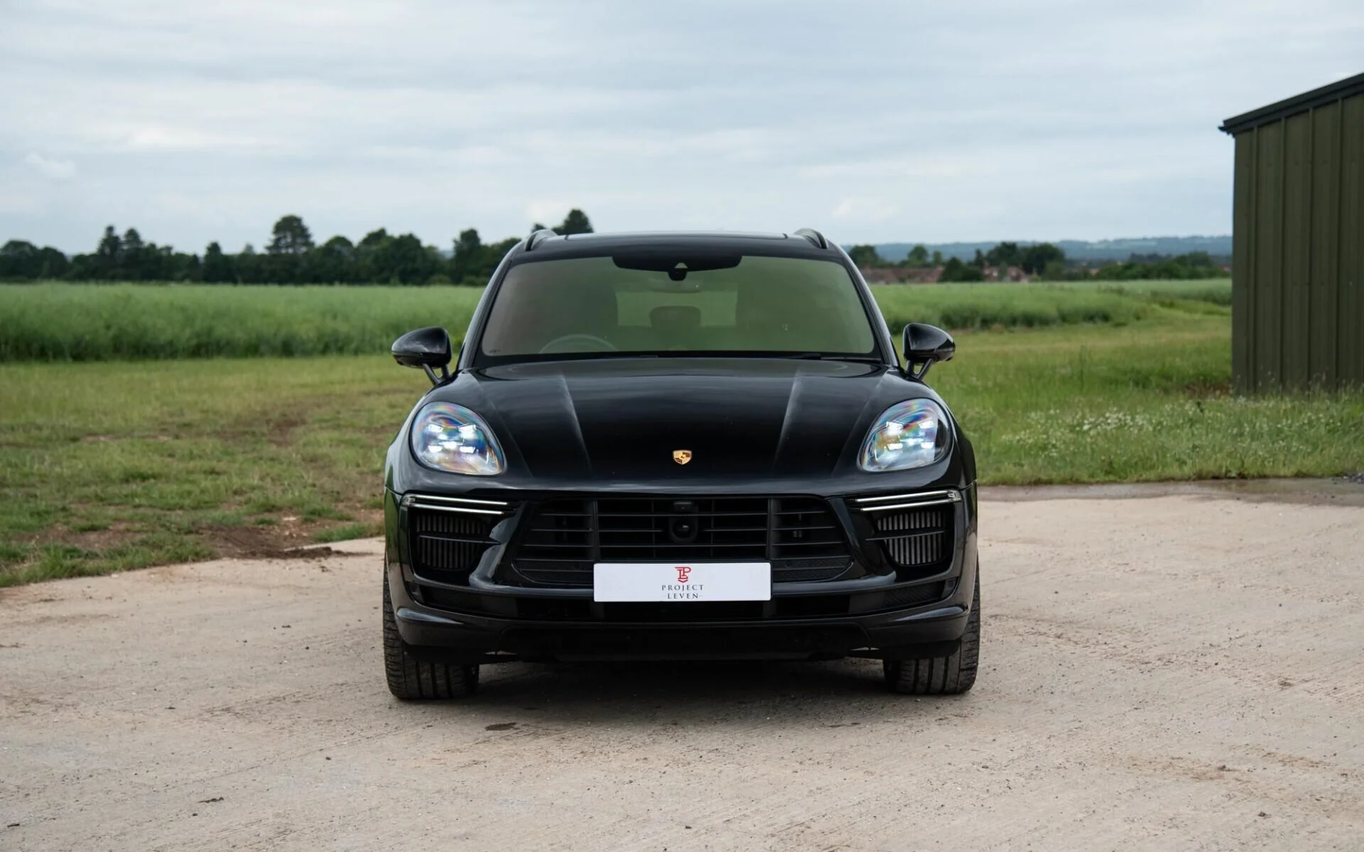 Macan-Turbo-WUY-3.jpg