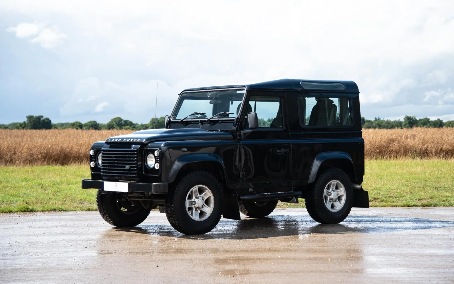 Defender-90-TXP-1 (1).jpg