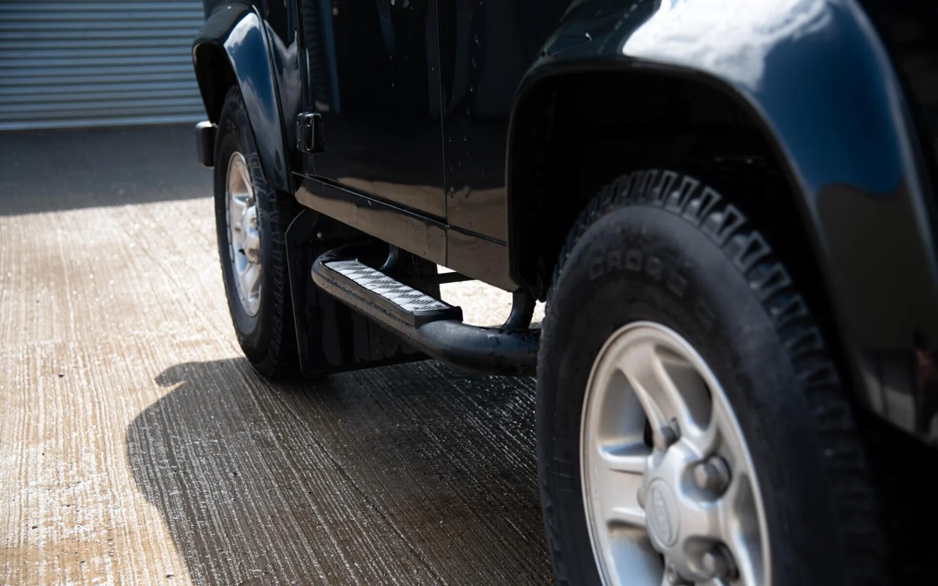 Defender-90-TXP-12.jpg