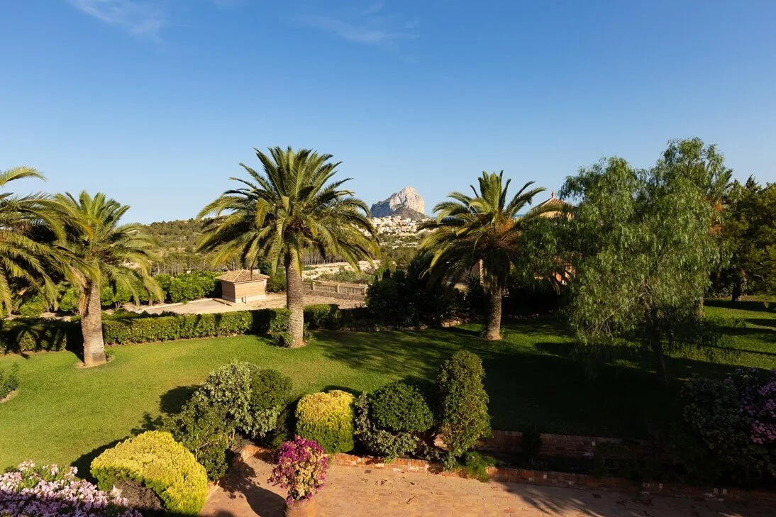 4-Bedroom-Luxury-Villa-in-Calpe-35 (1).jpg