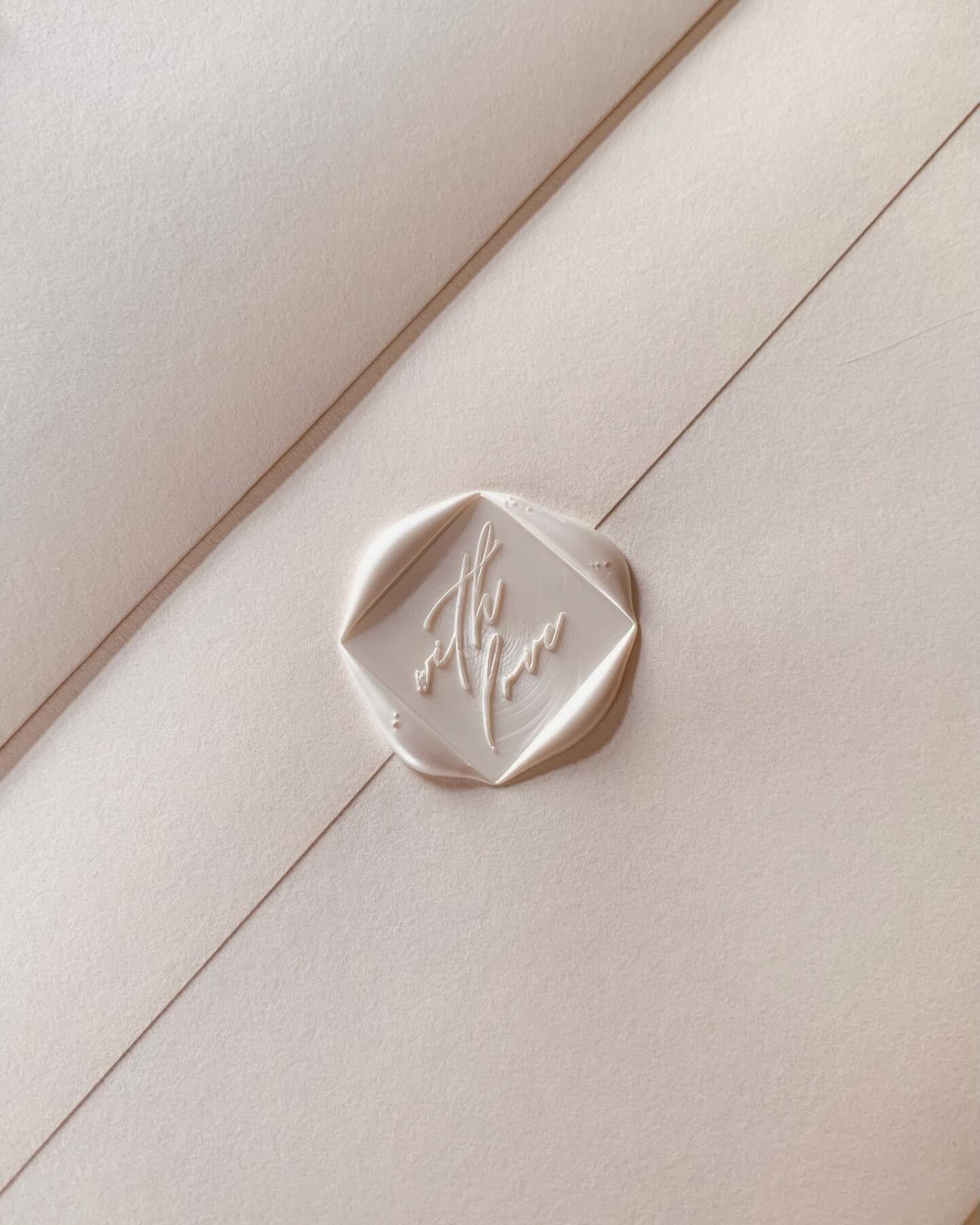 Working on some wonderful suites this week! There&rsquo;s a lot of prettiness on my desk heading out to couples over the next few days. White pearl on the palest of blush for a wedding at the Queen&rsquo;s House later this year 💌 happy post to delig