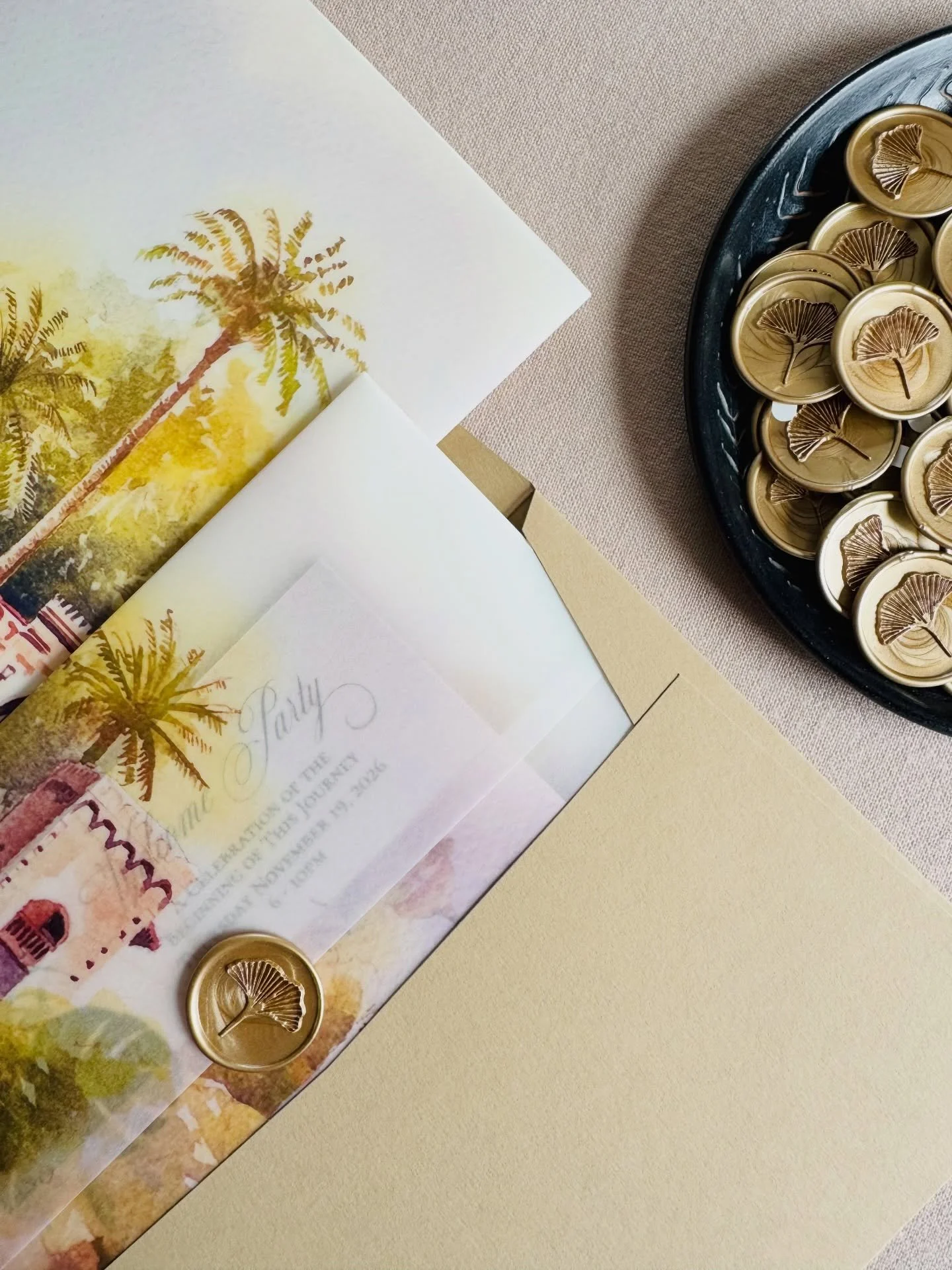 Destination weddings are at full throttle&mdash;this multi piece suite for Y&amp;Z&rsquo;s celebration involved several custom illustrations, print finishes and bespoke details. Sealed with ginkgo&mdash;a profound symbol of longevity and resilience ✨