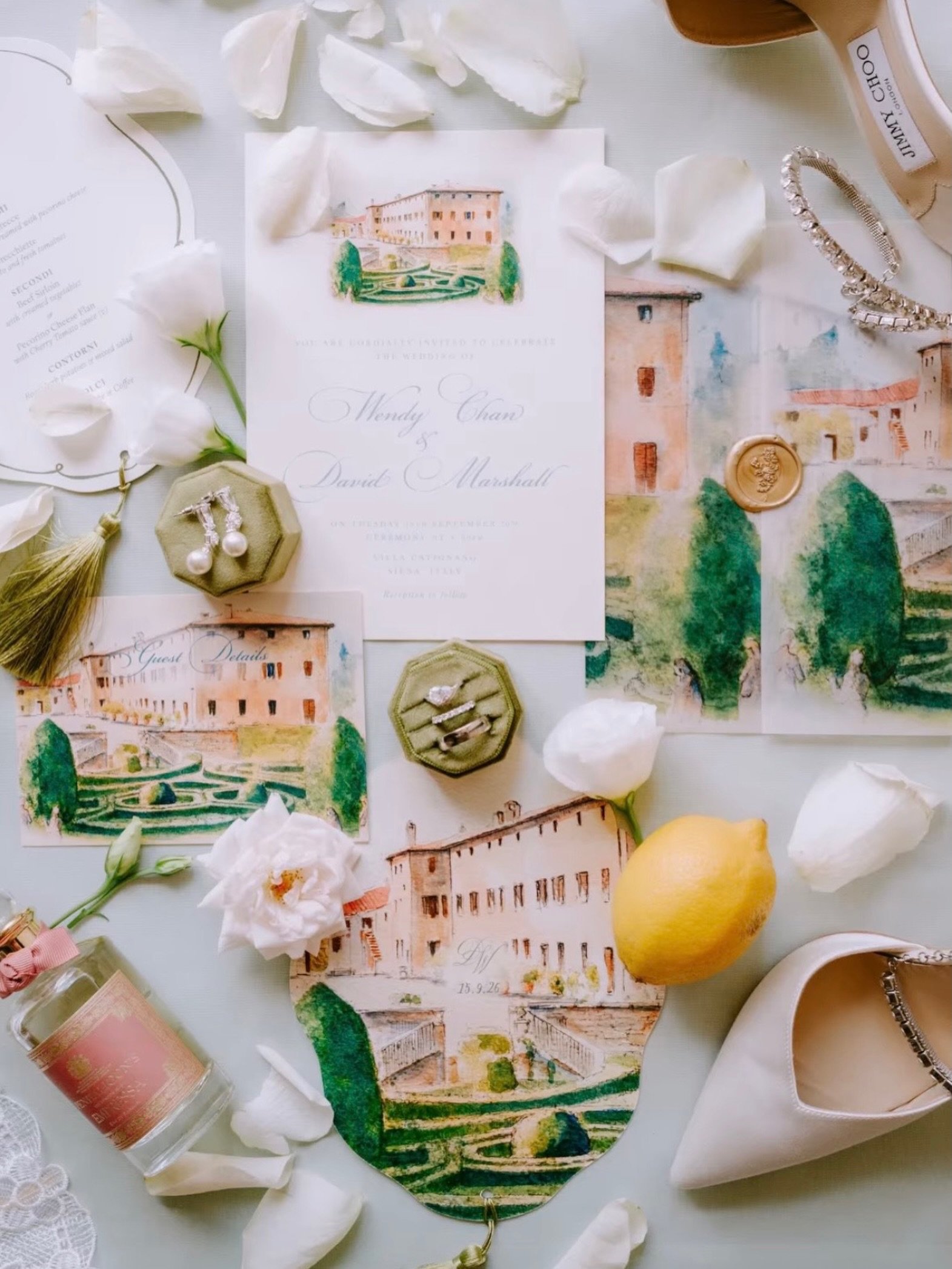 From your invitation to the smallest guest detail, every piece tells a little part of your wedding story. 

Carefully considered invitation details to personalised calligraphy menus on your wedding day&mdash;a little glimpse of Villa Catignano captur