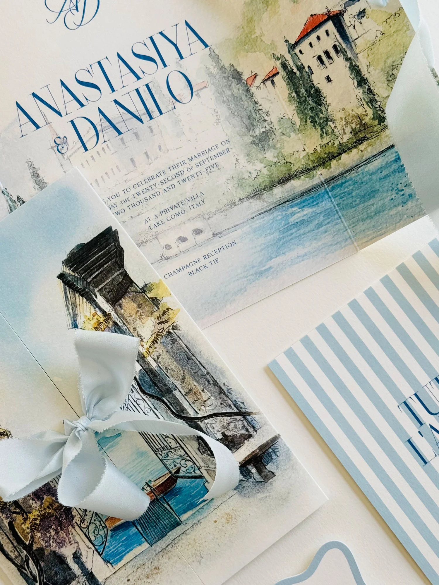 villa_cipress_lake_como_gatefold_wedding_invitations_6.jpg