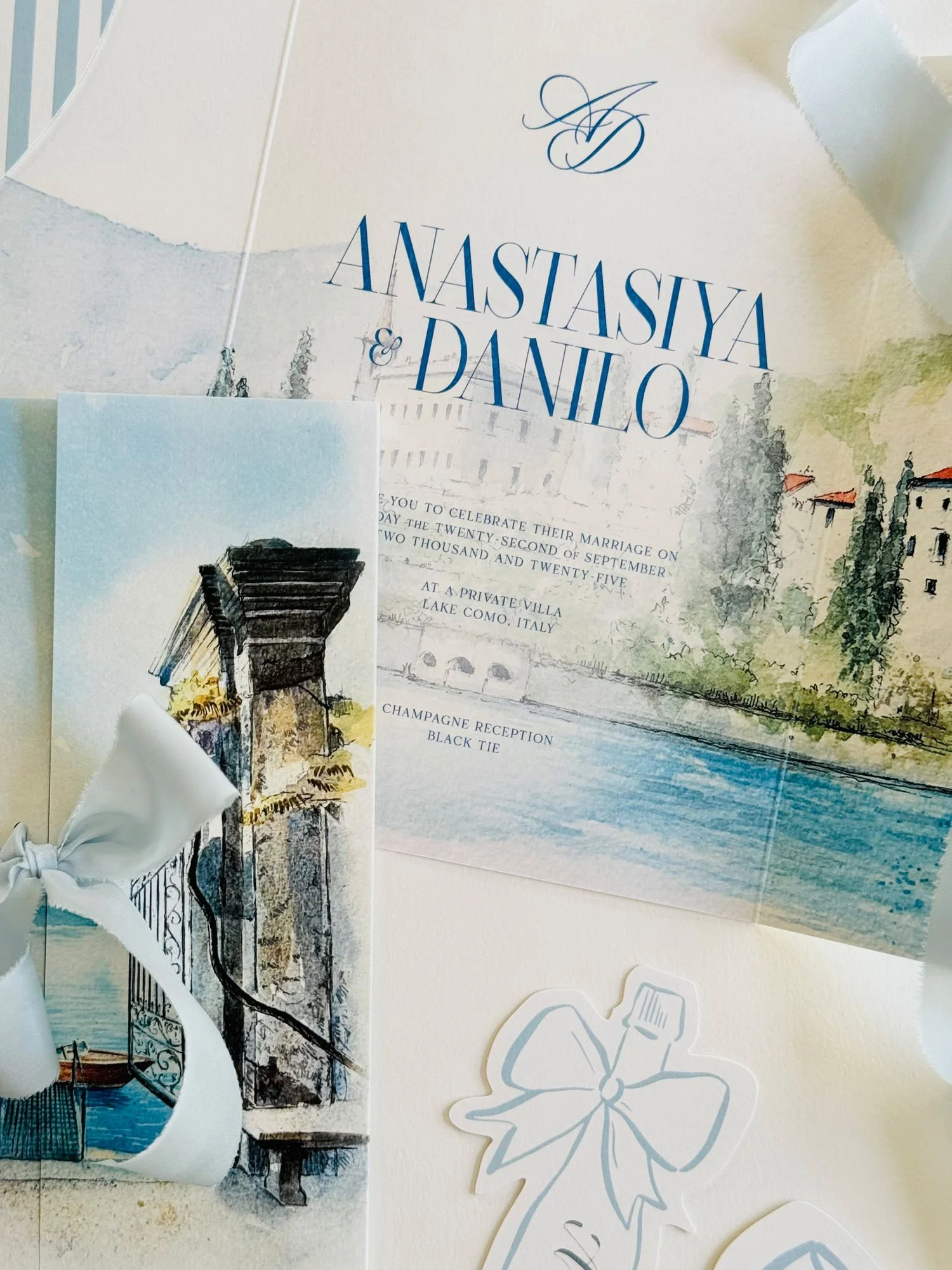 villa_cipress_lake_como_gatefold_wedding_invitations_3.jpg
