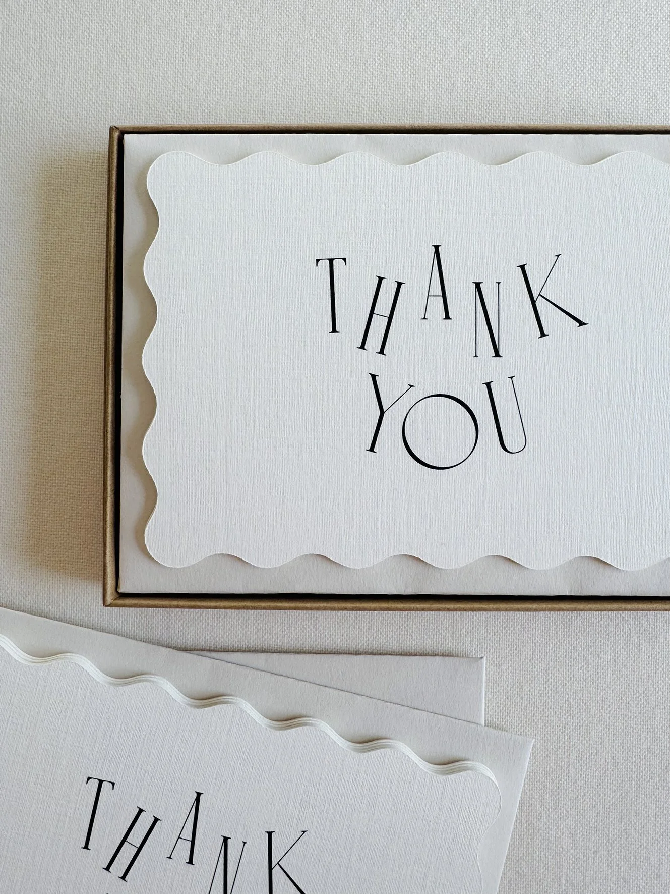 hello_thankyou_scallop_edge_notecard_stationery_17.jpg