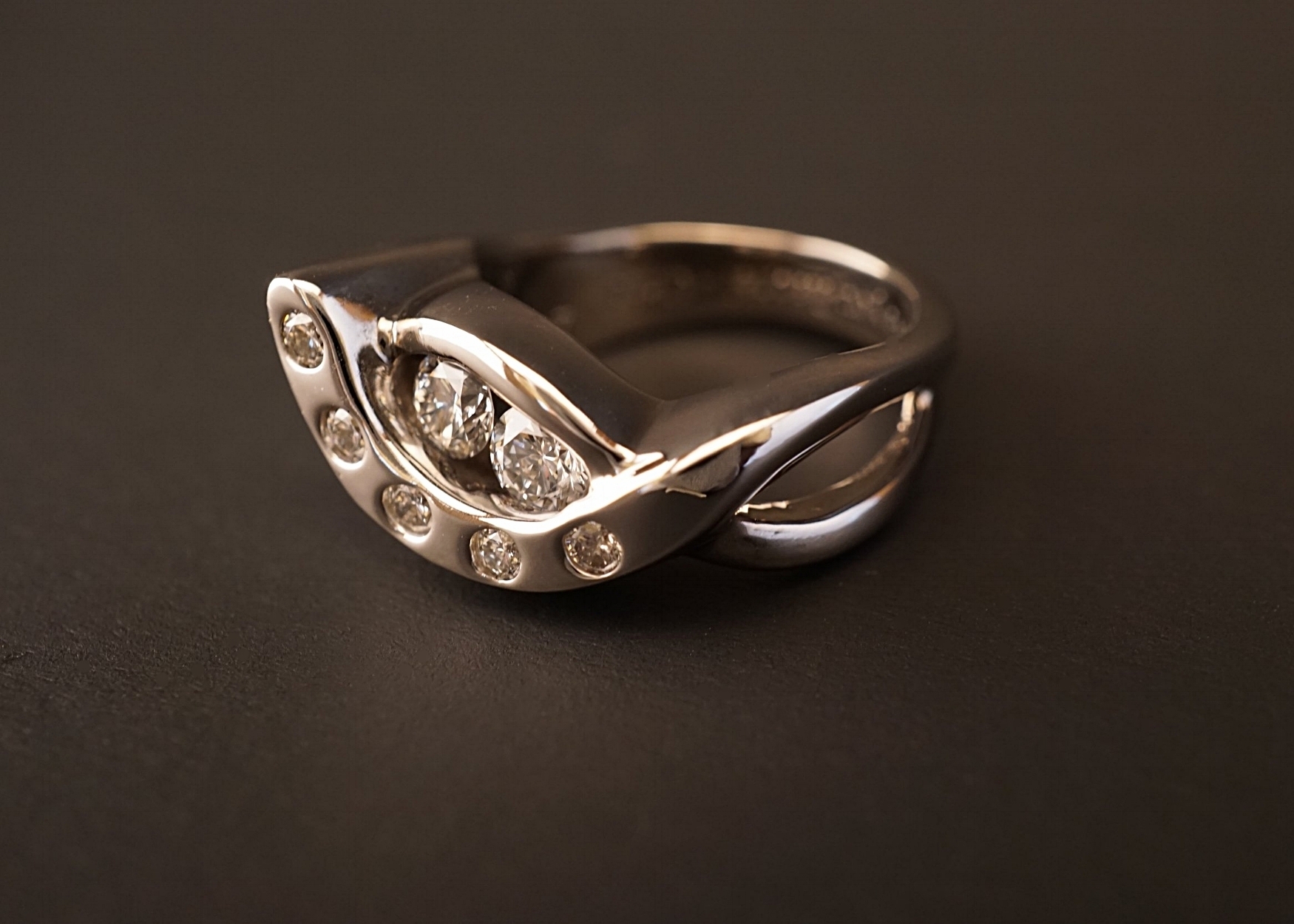 Symbolic wedding ring