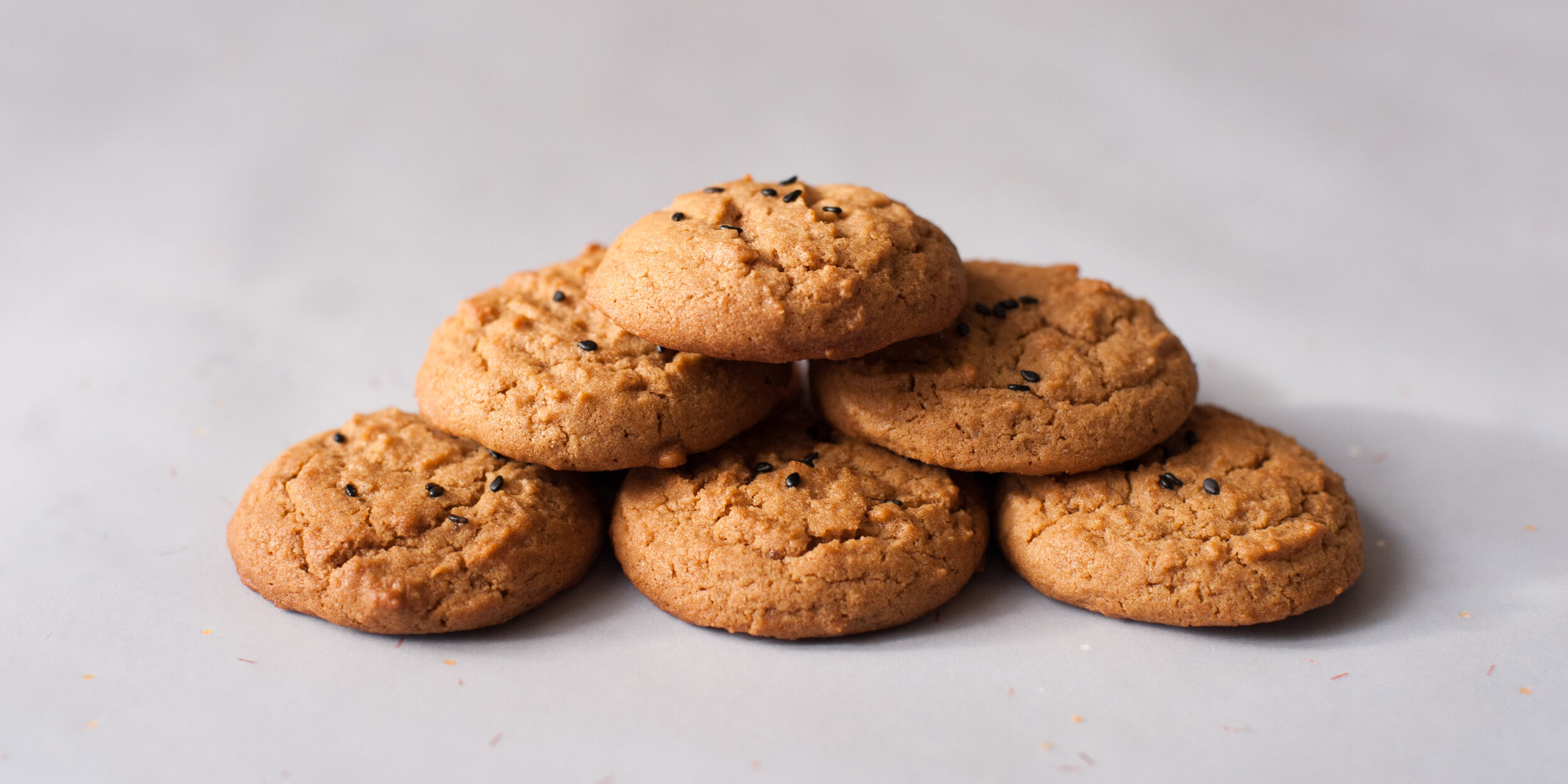 carmens-cookies-peanut-sesame-2021-25.jpg