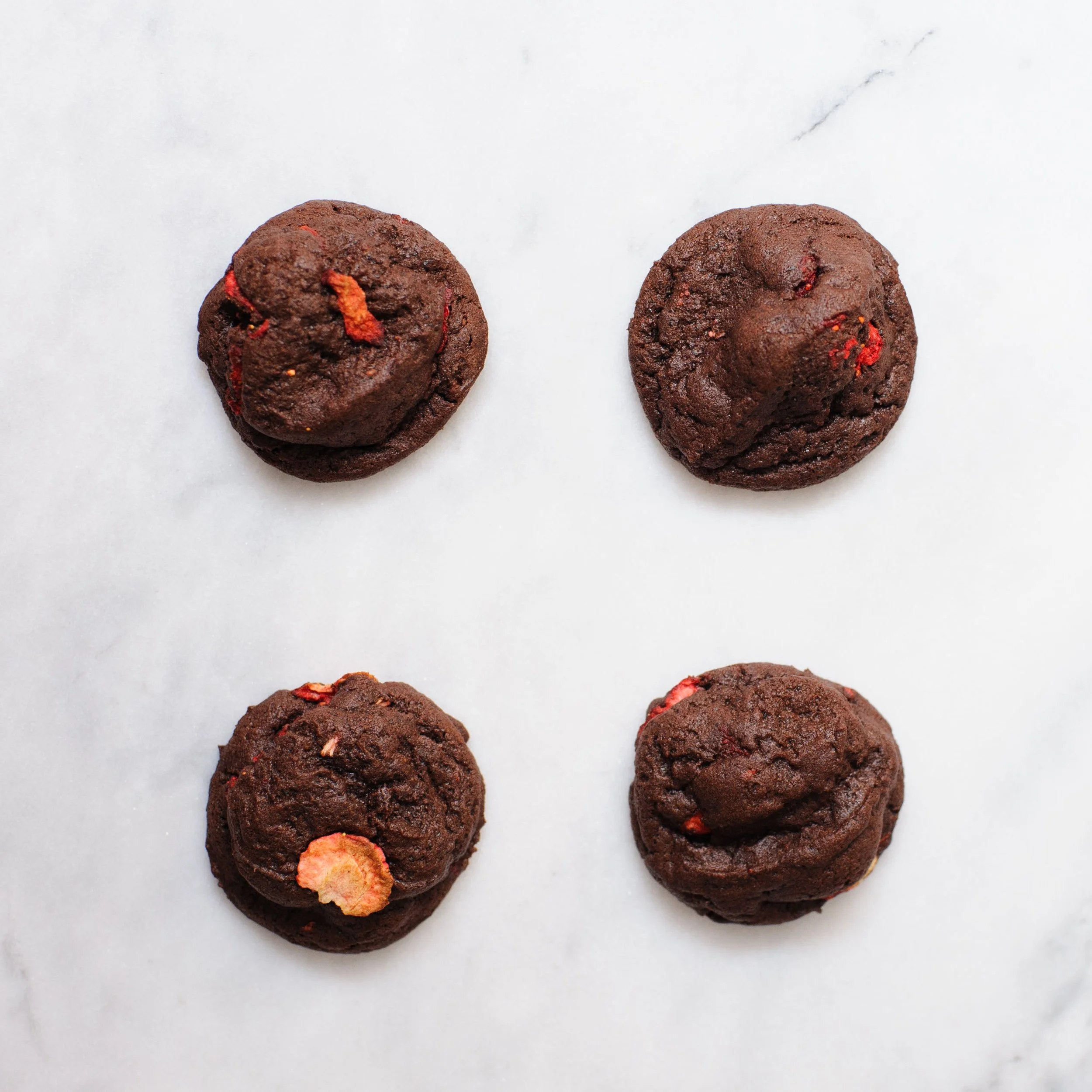 chocolate-strawberry_cookies_0001.jpeg