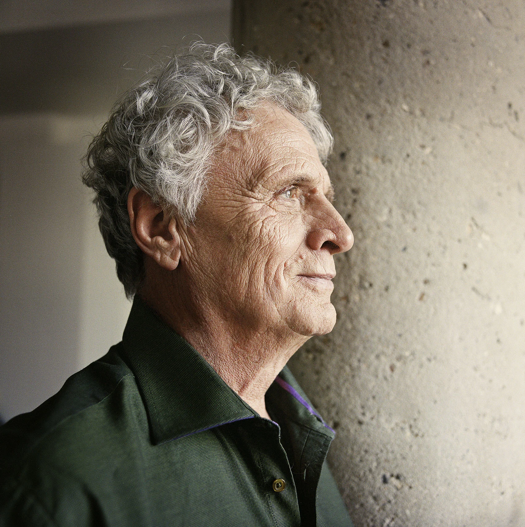 BB241775@Thinking Allowed  copy.jpg