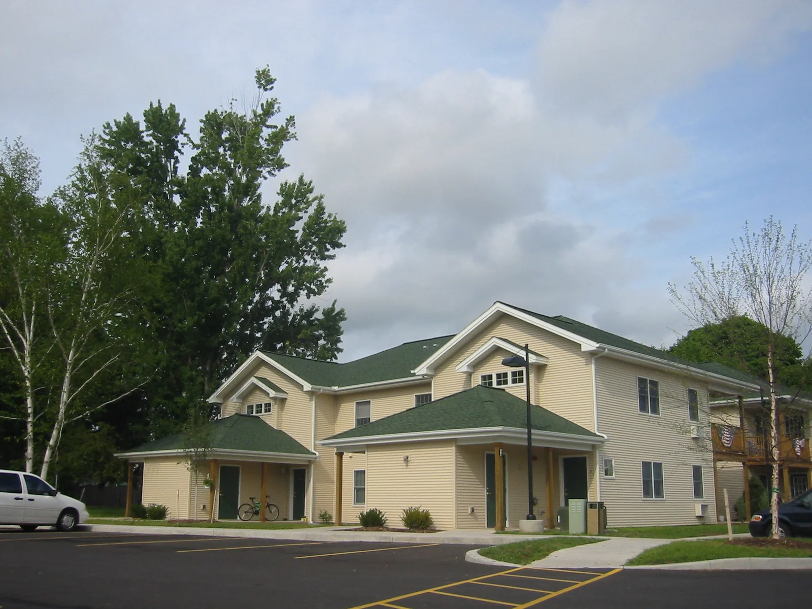Elizabeth Cross- Exterior 1.jpg