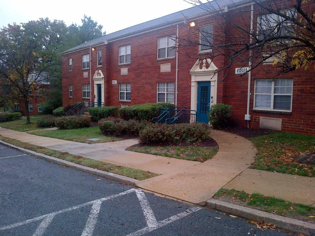 Woodland Springs- Exterior 1.jpg