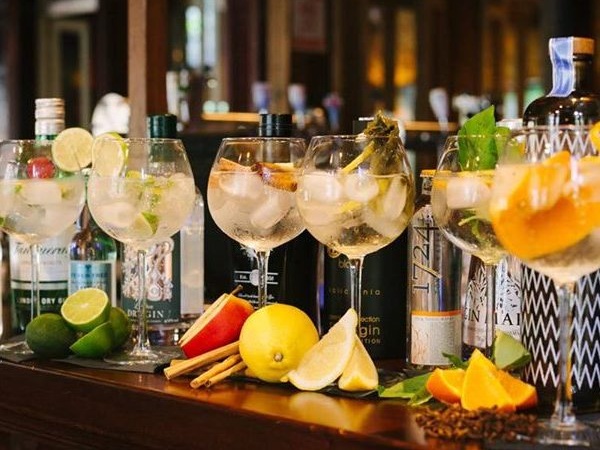 gin+tasting+2.jpg