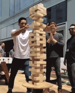 jenga3.gif