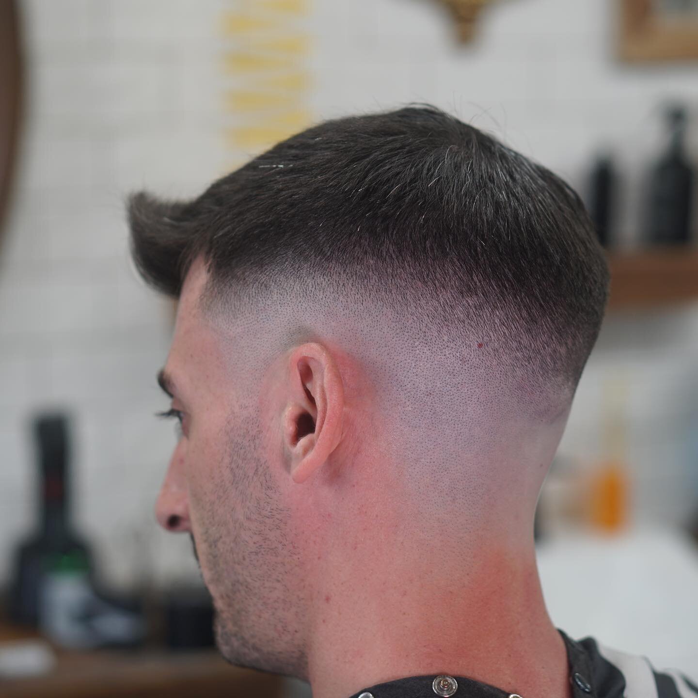 Cut by Josh &bull; B L E N D E D } ~

Josh @redneckbarber7 on the smooth transition! BOOON HIM NOW! Hit the link in the bio. ☝🏼

#swaggerandblade #skinfade #barbershop #traditionalbarbershop #classichaircuts #beardtrims #shaves #mensgrooming #barber