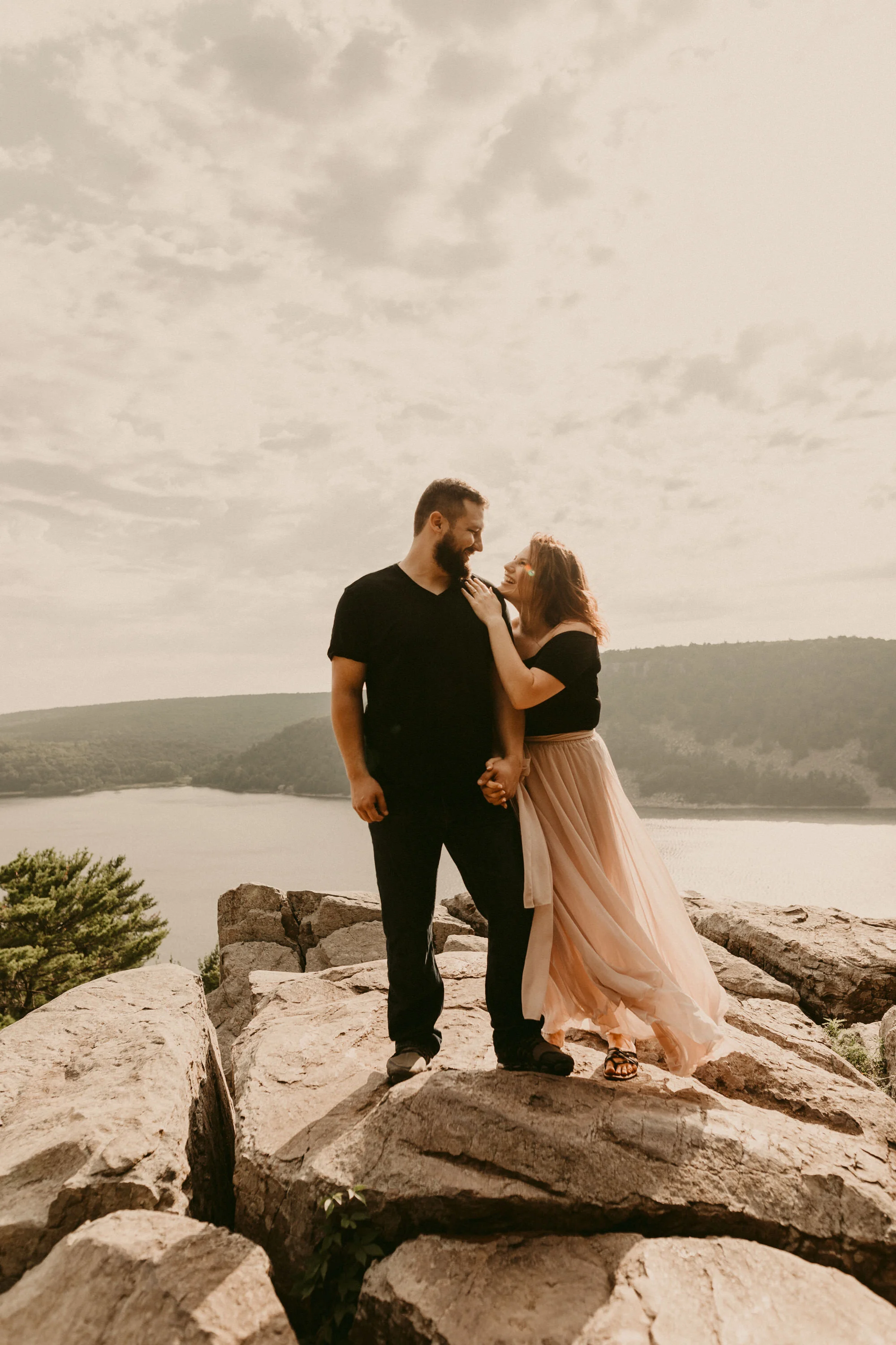 Devil's-Lake-Wisconsin-Engagement-Session-water-couple-session-2.jpg