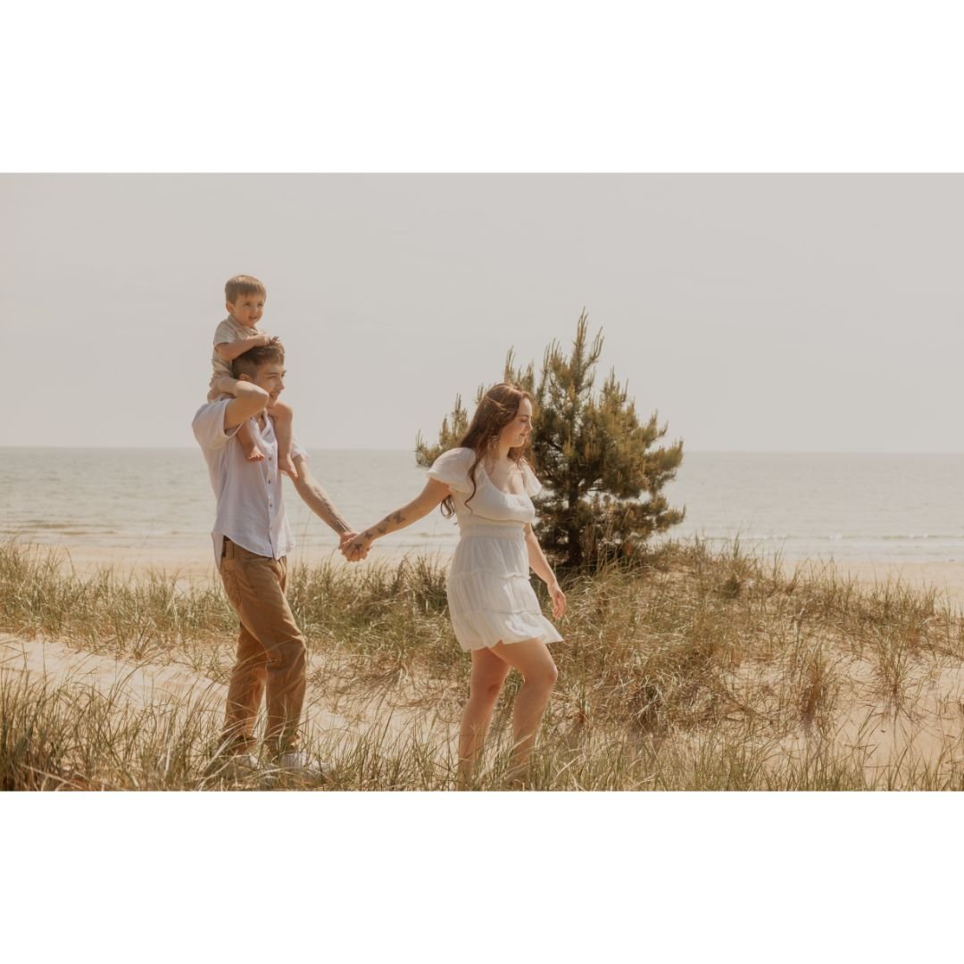 Cozy beach family time