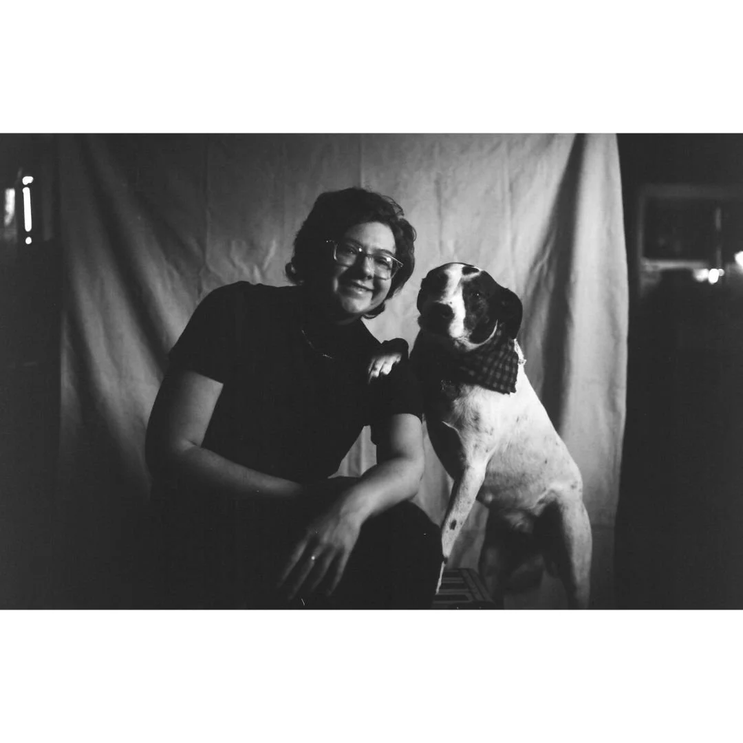 Delivered the last wedding of the year and now to relax and reset. I'm looking forward to more time to paint, read, and reset my creative brain. 
Snoop and I hope you enjoy the holidays!

Developed by @thedarkroomlab