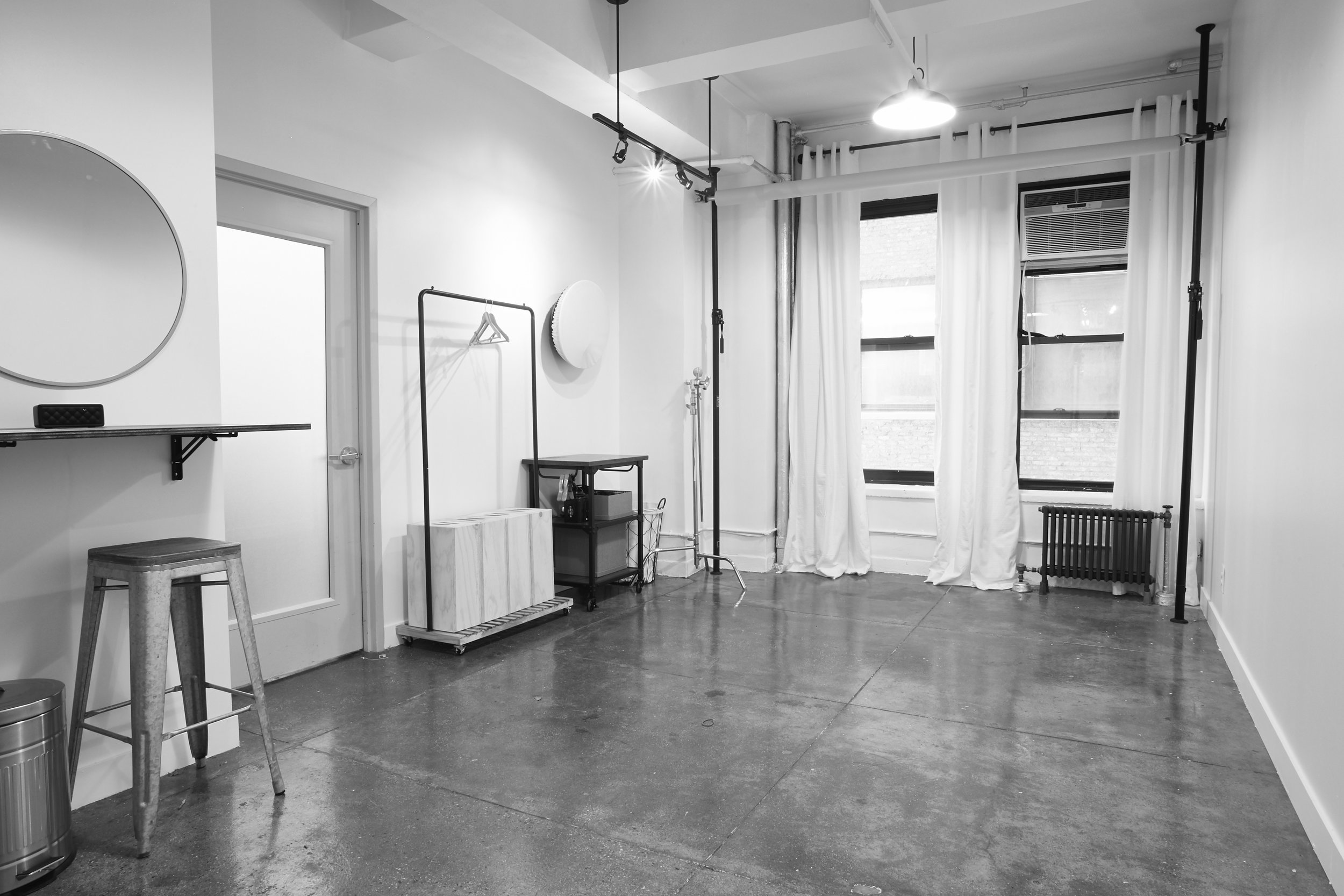 Studio806-studio_00002.jpeg