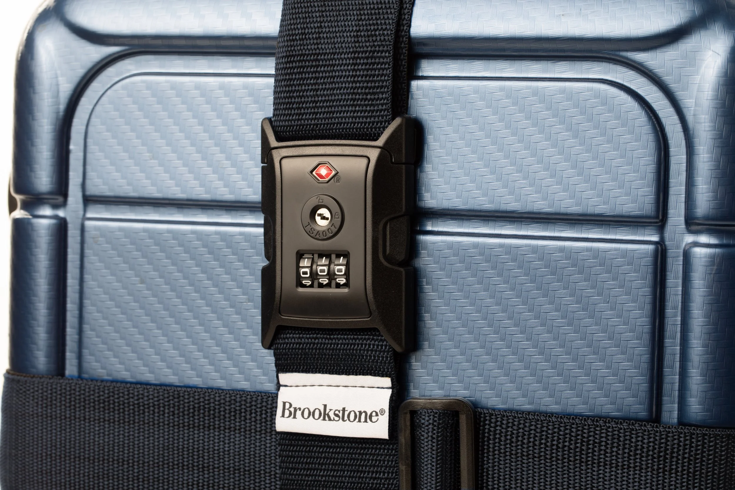 20230516_Brookstone_Luggage Strap_986-Edit.JPG