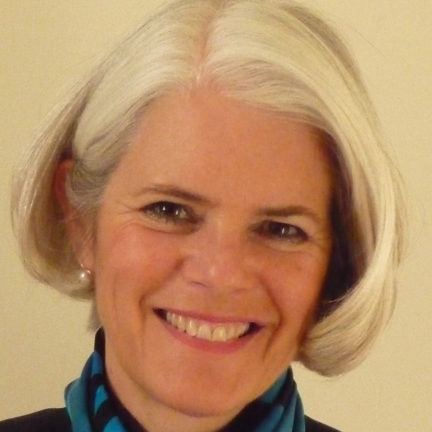 Donna Thomson Bio | Website