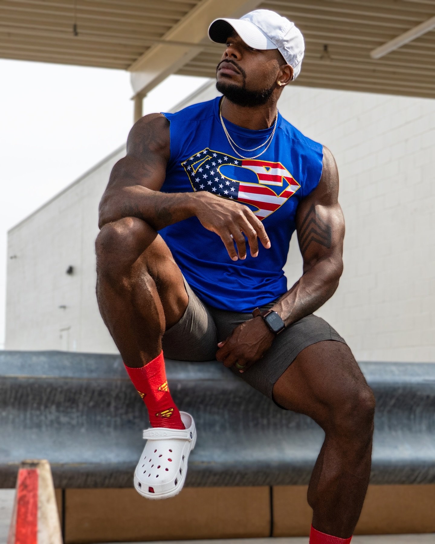 Life comes at you in waves.. 

➡️ You can gear up and ride the waves.
➡️ Brace yourself to survive the waves.
➡️ Or get tossed around by the waves.

However you choose, the waves are coming.

# AbleBodied # AbleMind 
__ 

📝 SAVE MY GYM PLAYLIST (DM 