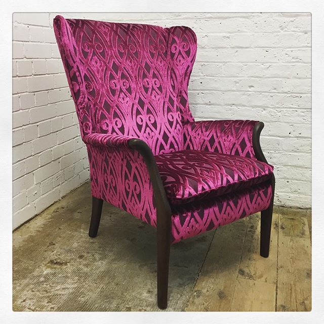 Wingback Upholstered in Pink and Black Fabric