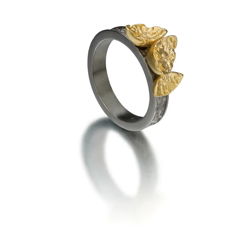 Black rhodium and 18ct gold plated etched silver ring