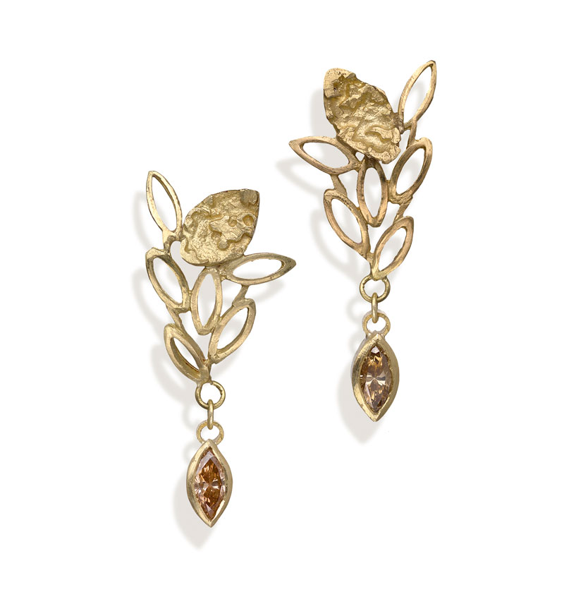 18ct gold earrings with cognac diamonds