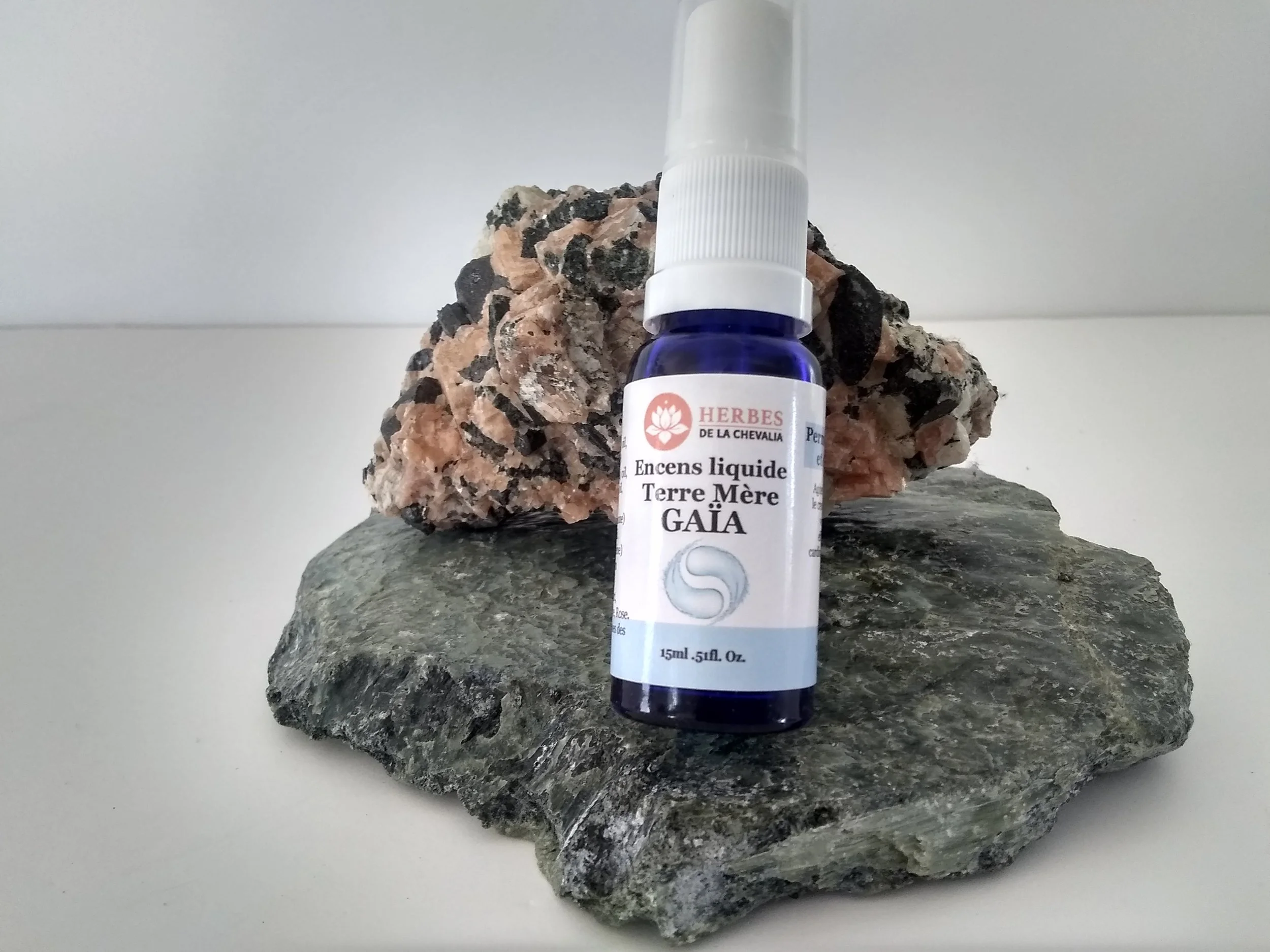 e liquide gaïa puff 9000 taff pas cher main image 1