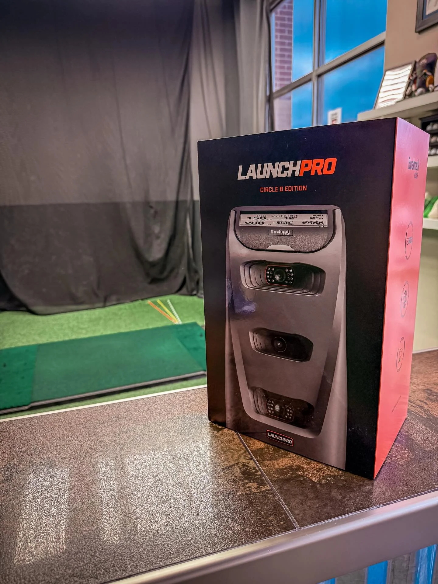 New addition to our teaching bays! We will now have the ability to look at some club data without using our sim units. Exciting additions for our Coaches to utilize these new tools! @bushnellgolf 

#imperialgolfkc #imperialgolf #golfcoaches #kcmo #ka