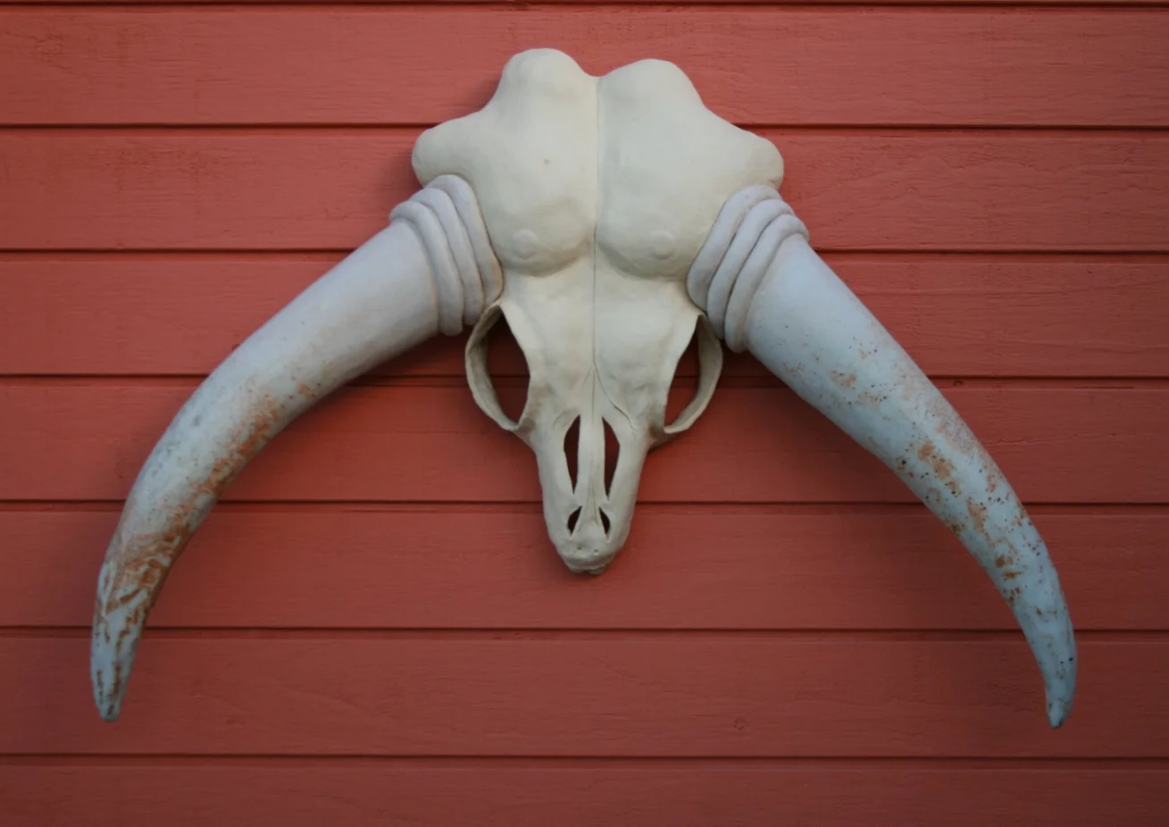 Hornament 21" x 29"