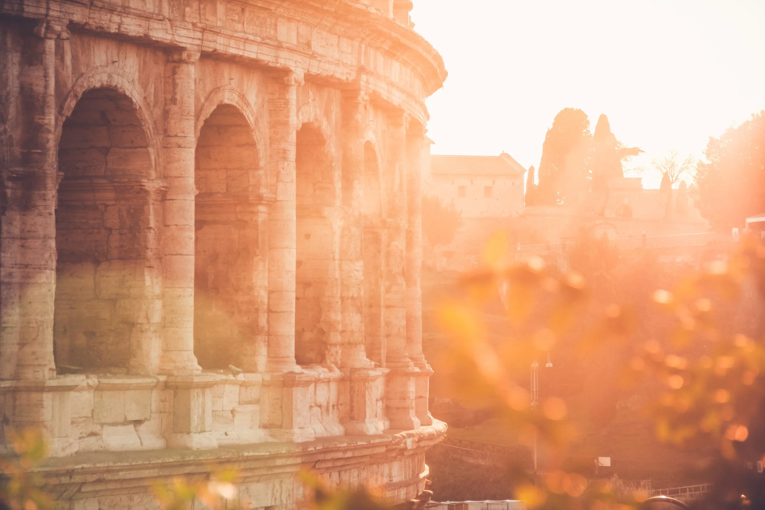 luca-lago-ZUN_EwFOa2E-unsplash (1).jpg