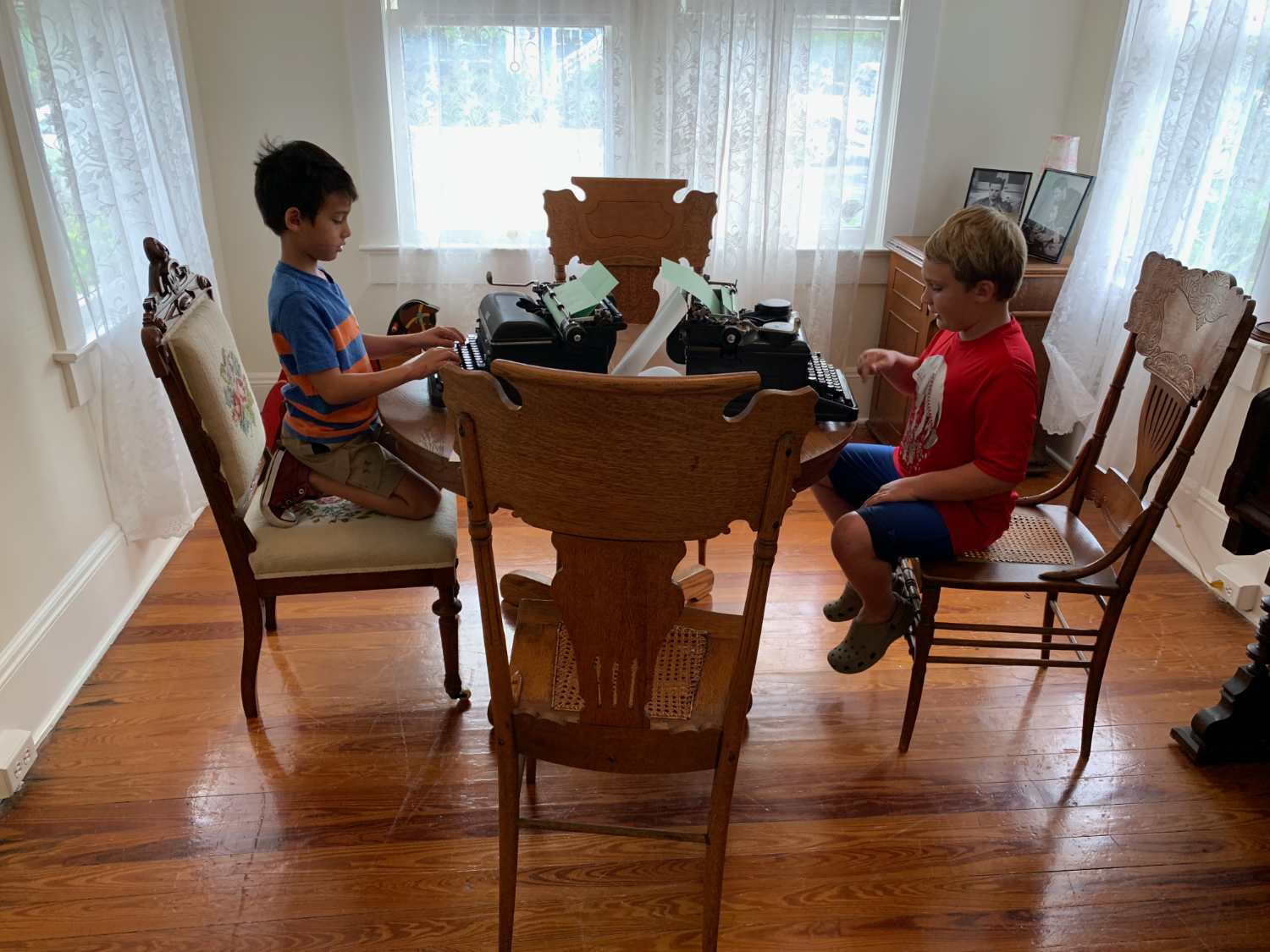 kids with typewriters.jpg