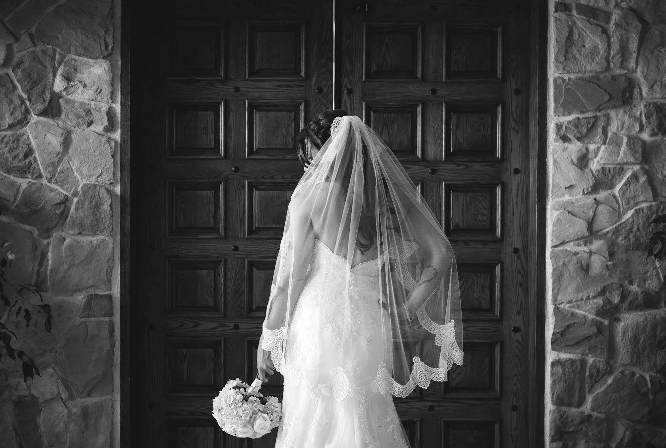 Wedding Veils | Denver Wedding Hairstylist | Braiding Specialist and Updo Artist