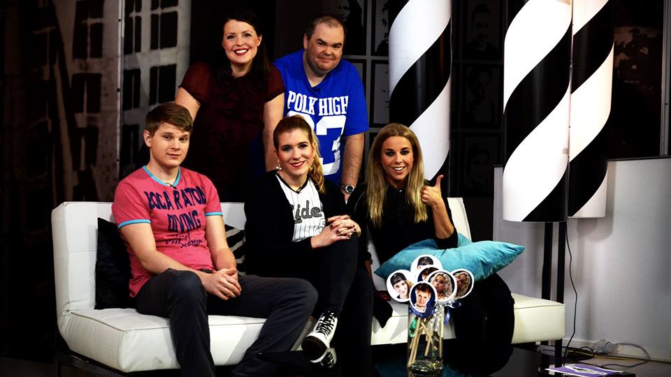 Axel Ehnström, Pernilla Karlsson och Krista Siegfrids i en Inför UMK-specialare 2014 