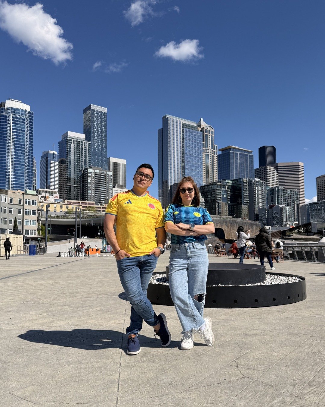 This summer, the world is watching soccer, and some of the most exciting host city energy is happening right where we stay. ⚽🍍

From San Francisco and Seattle to Boston and New York, Staypineapple puts you close to the action, the city buzz, and the