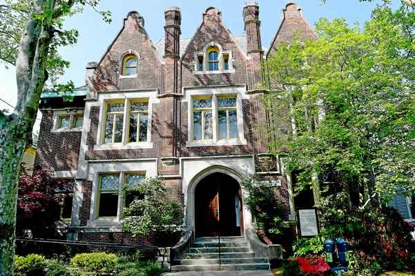 The John Slade Ely House at 51 Trumbull Street, New Haven