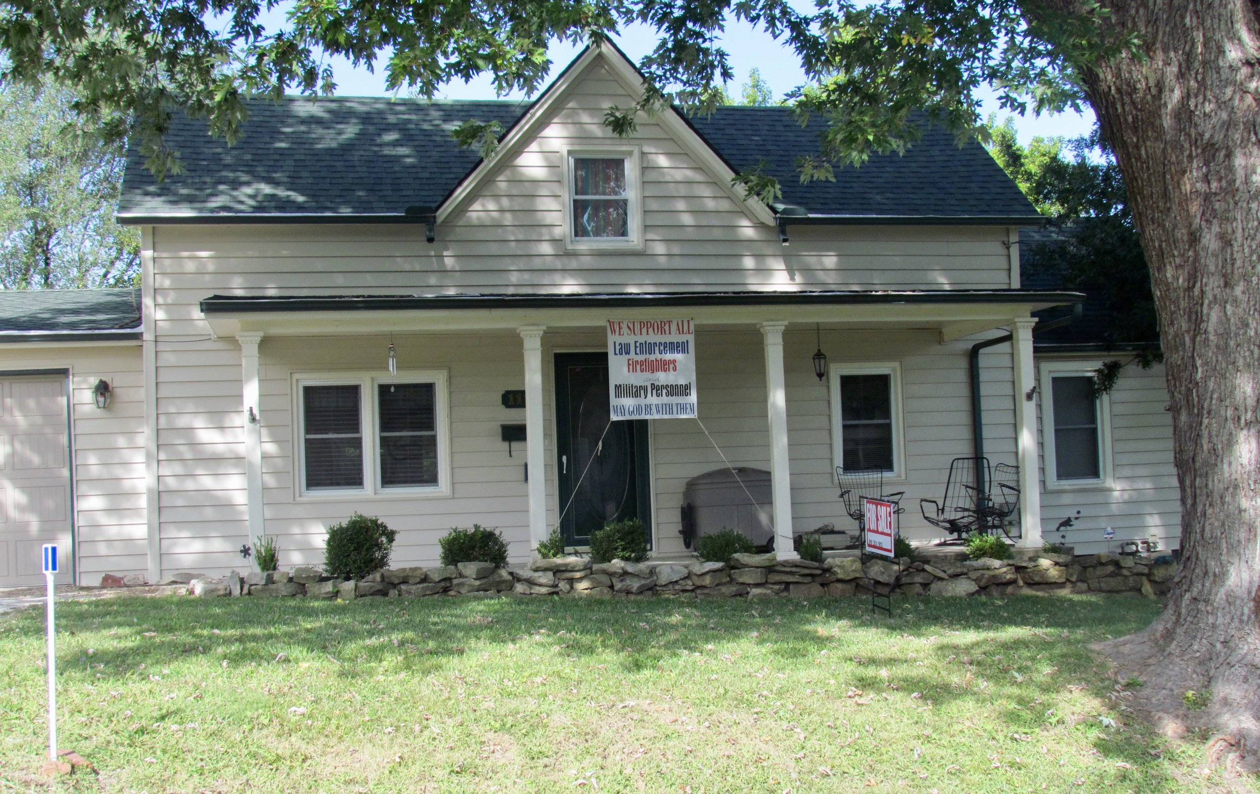 A house in rural western Missouri.