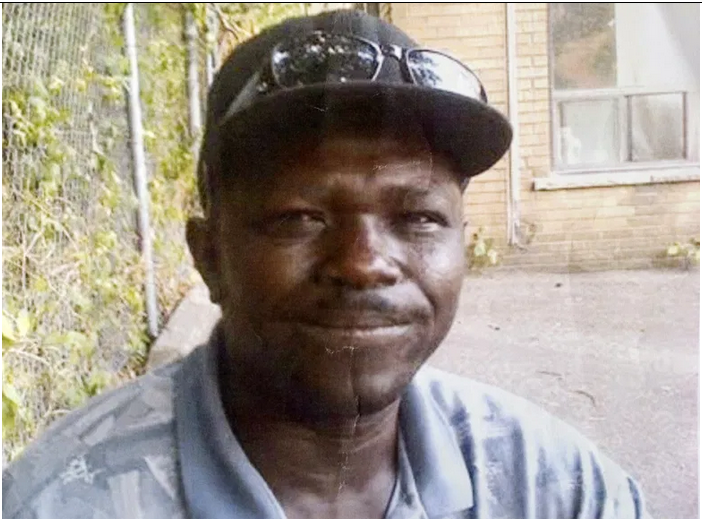 Andrew Loku  , 45, an Afrikan man who immigrated to Canada from South Sudan, was shot and killed in the hallway of his apartment building in Toronto, Ontario by Toronto police officer Andrew Doyle on July 5, 2015. Loku lived with mental health issues in a unit leased to him by the Canadian Mental Health Association. Police were called to the apartment after Loku had an argument with a neighbour. Loku was in the hallway with his friend Robin Hicks a police officer entered with her drawn. Another officer arrived and shot Loku twice within seconds of seeing him with a hammer in one hand.