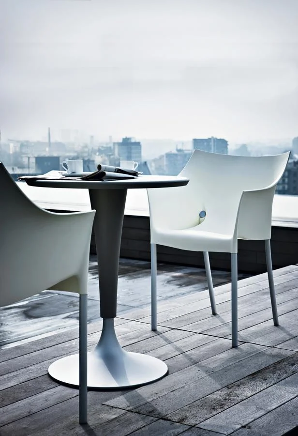 kartell-dining-armchairs-Dr-No-10.jpg